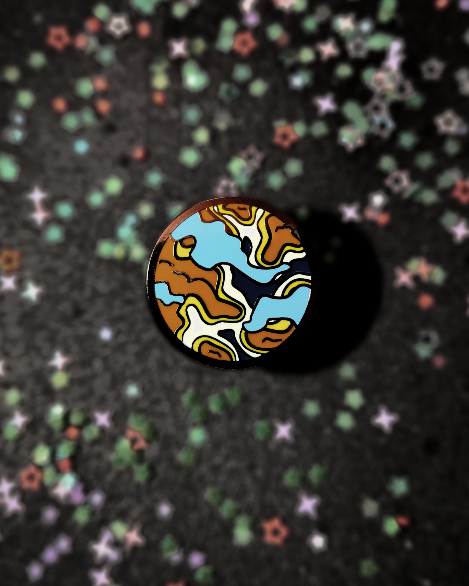 Planet Pride: Aromantic-Arosexual Enamel Pin